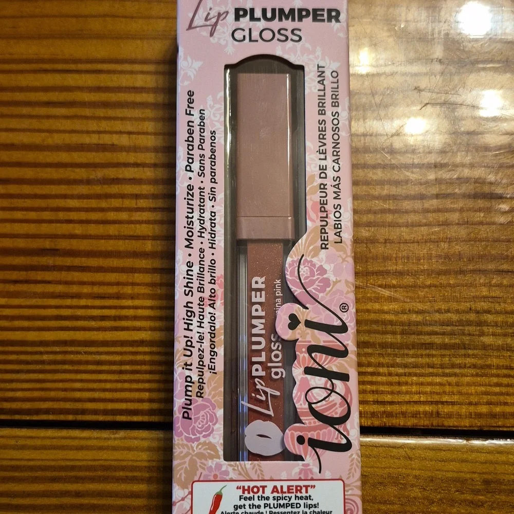 Ioni 4pc Set, 2 Lip Plumper, Lip Oil, Lashes - Picture 4 of 9